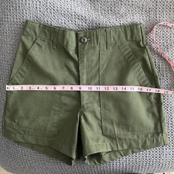 Vintage high rise shorts - Picture 6 of 7